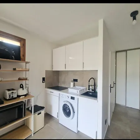 Coquet 2 Pieces Neuf * Calvi (Corsica)